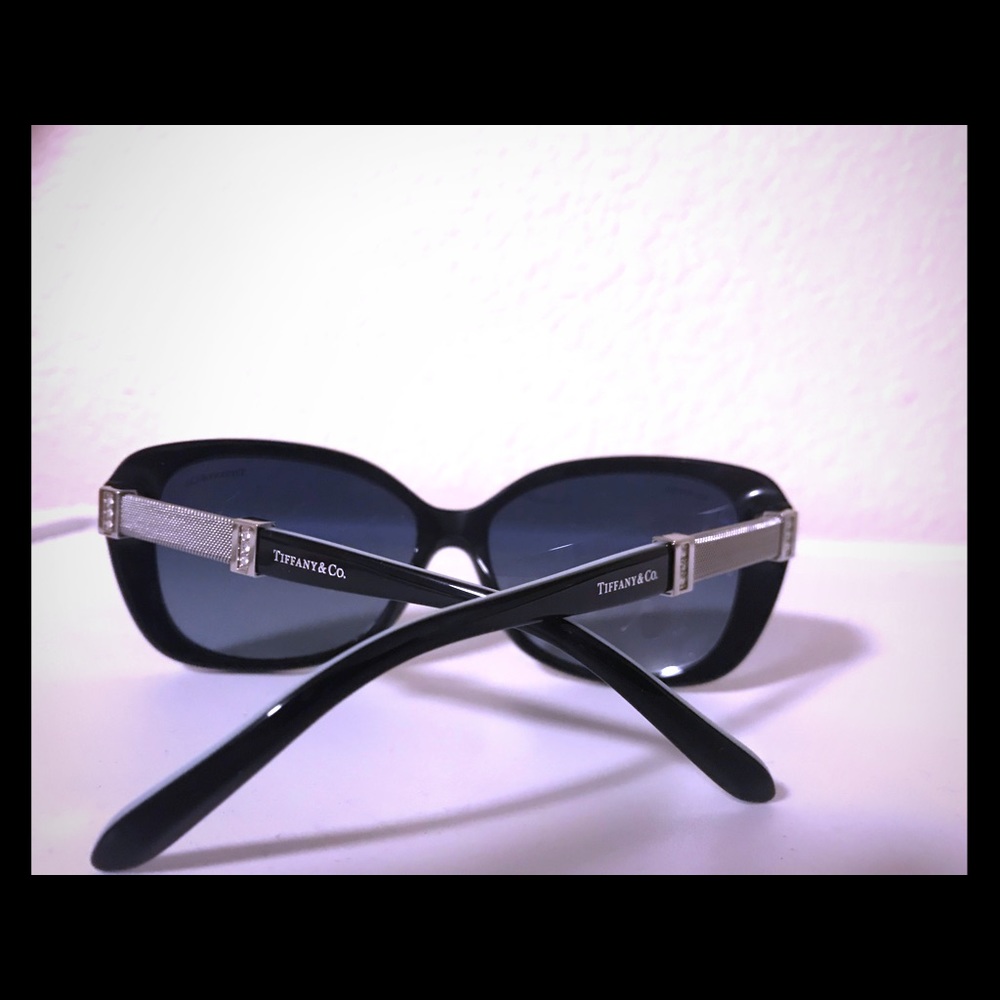 Tiffany & Co. polarized sunglasses